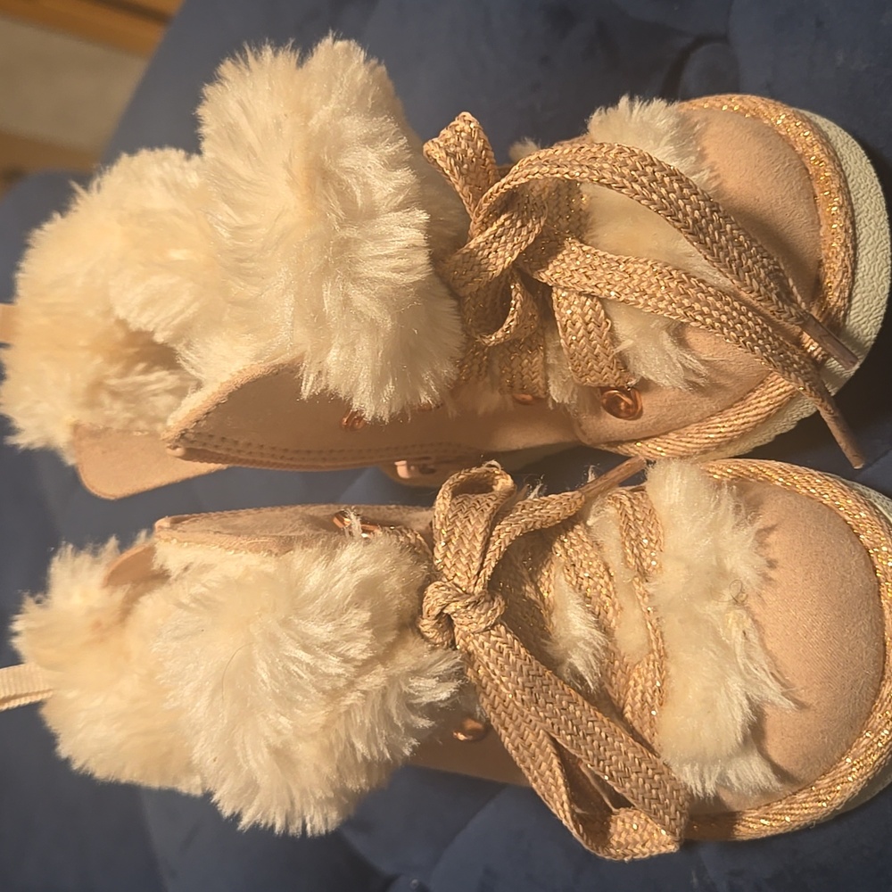 Baby GAP Cozy Cream Fur-Lined Kids Boots